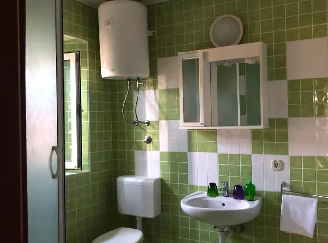 Sime's Down Town Gostinjska kuća