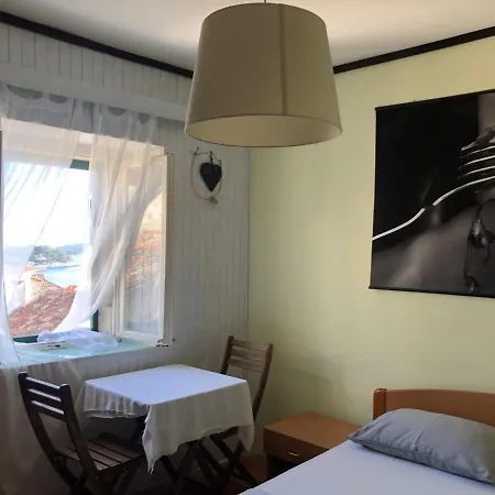 Pensión Sime's Down Town Hvar Town